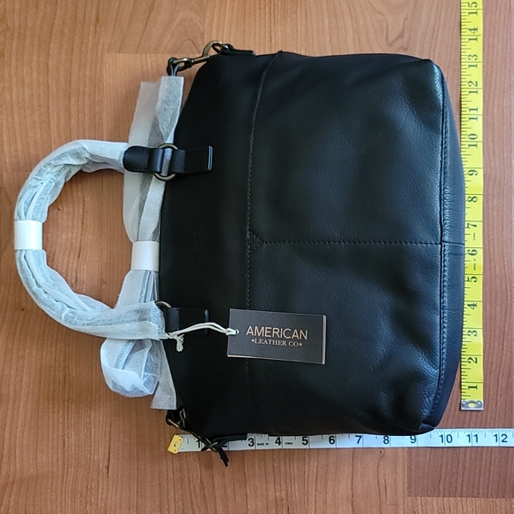 AMERICAN LEATHER CO. Black Carrie Dome Satchel - Picture 10 of 10